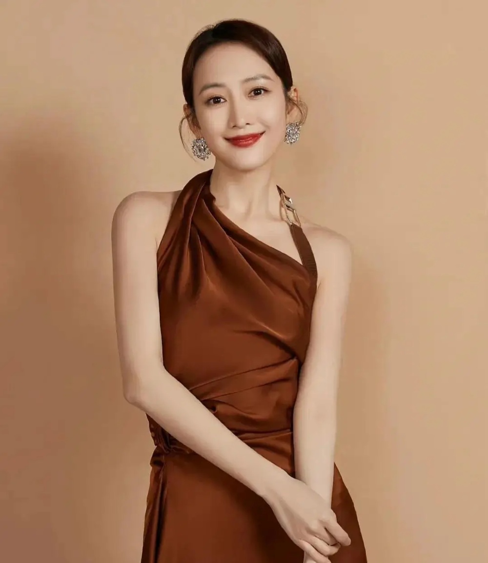 角子機:又哭穷!欧弟卖车养女儿,张学友说钱没赚够,有人月入几万嫌不够吃饭