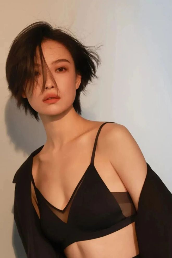 角子機：有些衣服，是穿给自己看的